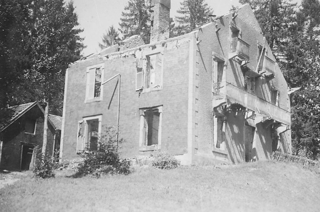 1944 - Le Chalet de Warren est incendié par les soldats allemands fuyants les Vosges